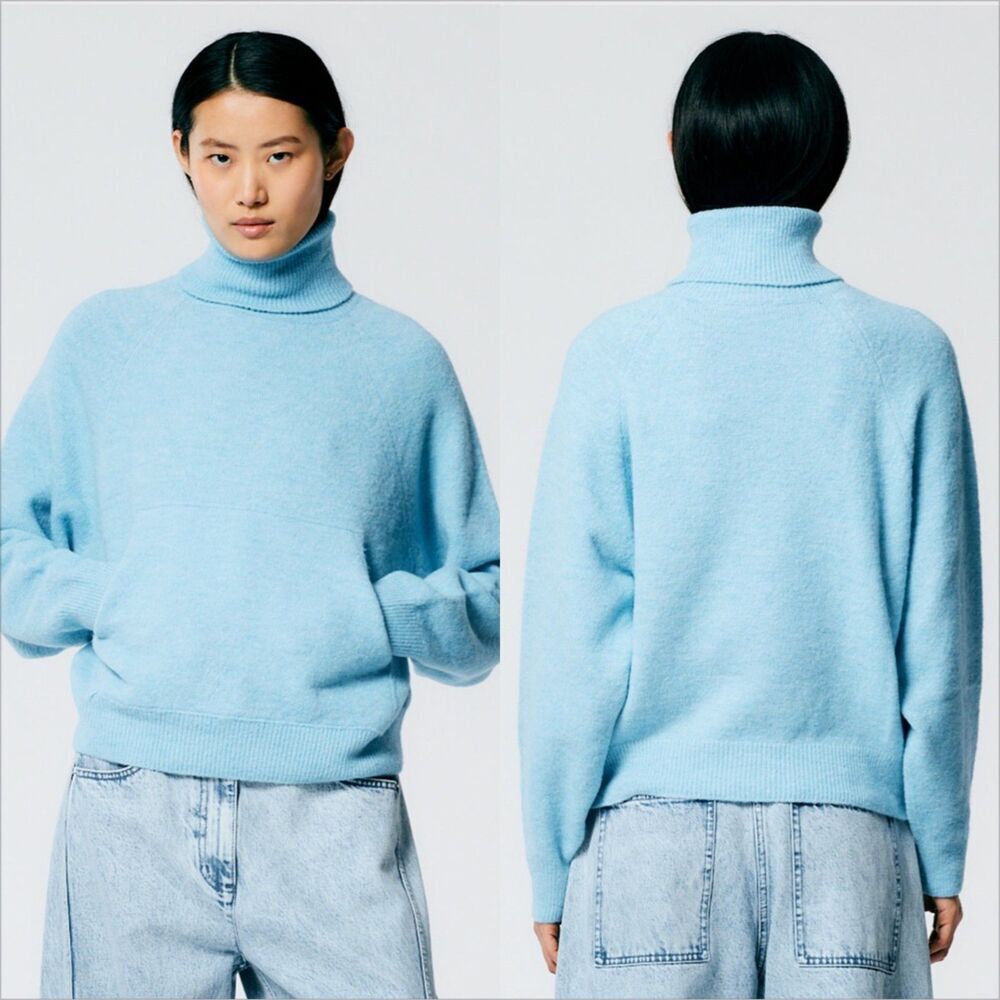 Tibi Douillet Turtleneck Easy Pullover Sweater Size Medium Maldives Blue